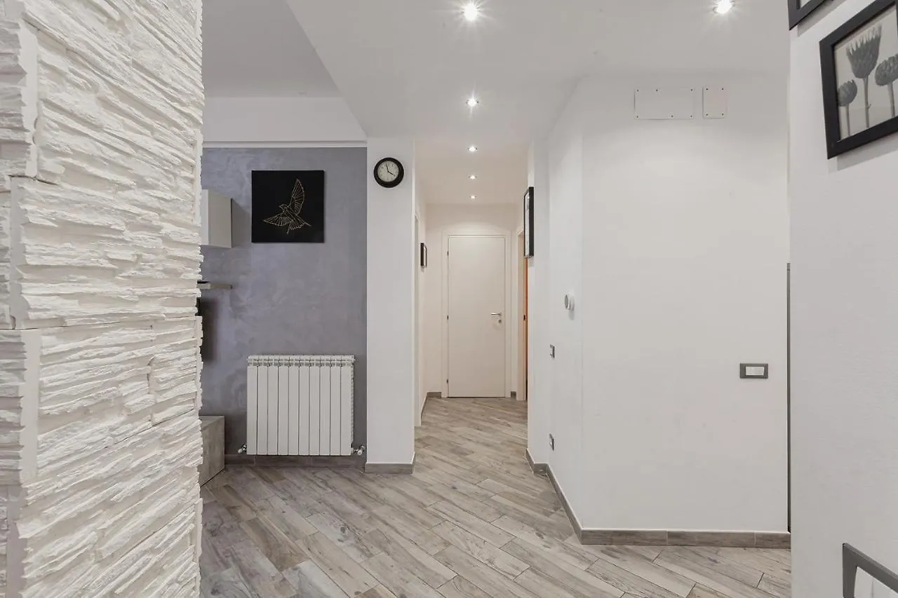 La Casa Di Lorenzo By Wonderful Italy Genoa Apartment